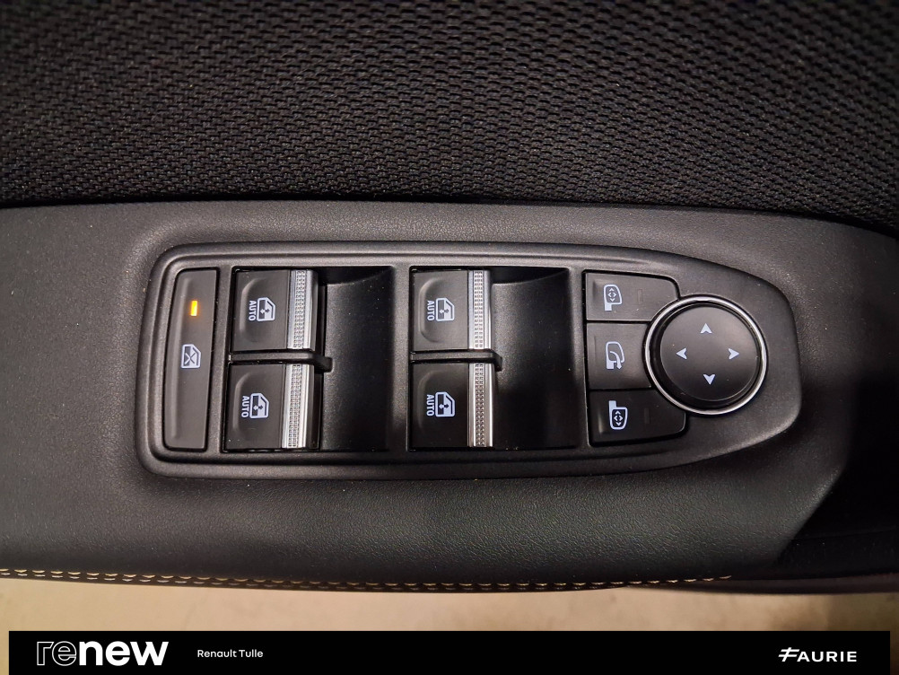 Acheter Renault Symbioz Symbioz E-Tech full hybrid 145 Iconic 5p occasion dans les concessions du Groupe Faurie