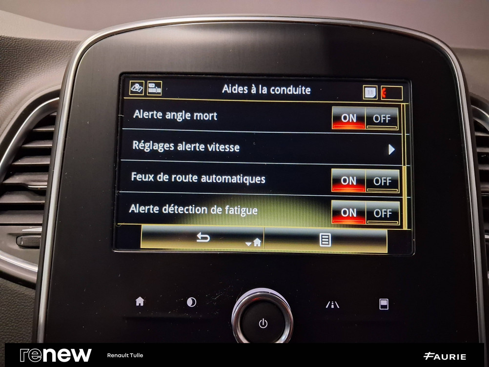 Acheter Renault Grand Scenic 4 Grand Scenic TCe 140 Evolution 5p occasion dans les concessions du Groupe Faurie