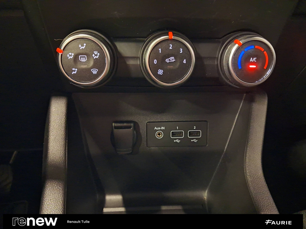 Acheter Renault Clio 5 CLIO SOCIETE BLUE DCI 100 - 21N AIR NAV 5p occasion dans les concessions du Groupe Faurie