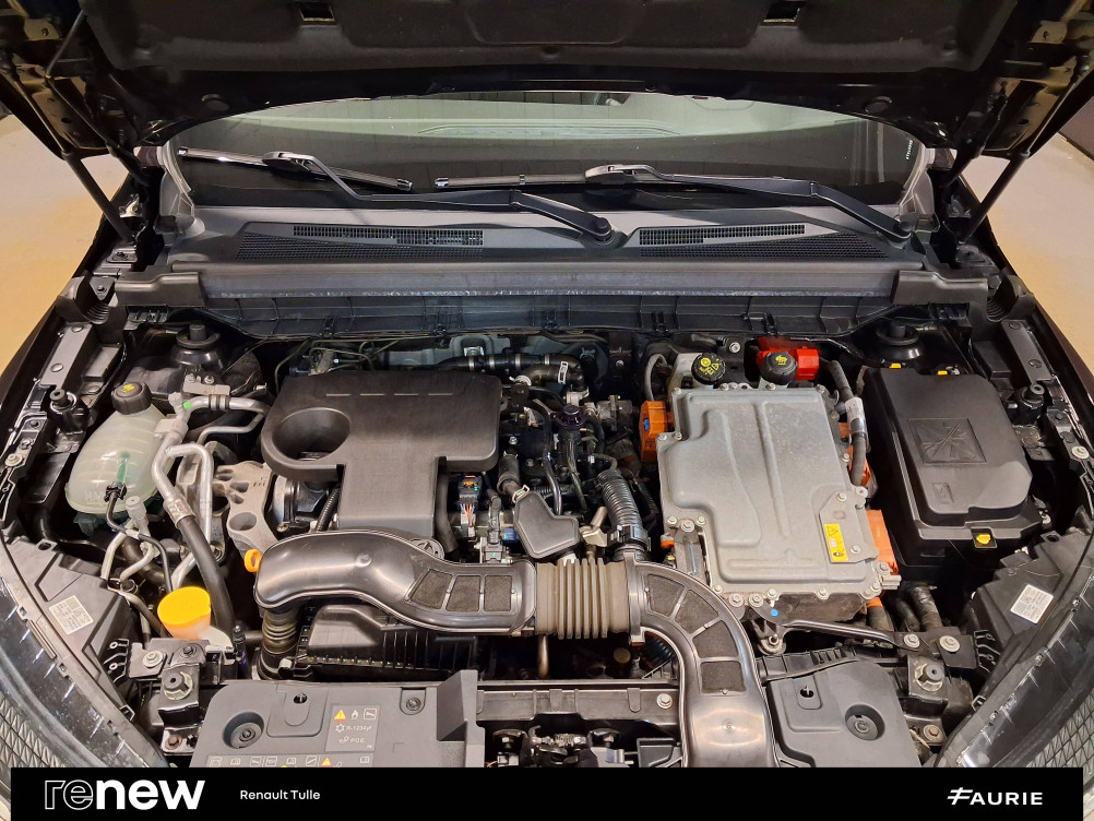 Acheter Renault Arkana Arkana E-Tech 145 R.S. Line 5p occasion dans les concessions du Groupe Faurie