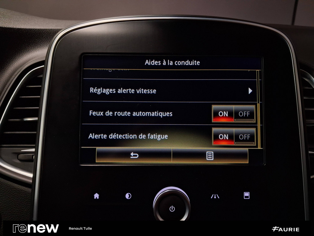 Acheter Renault Scenic 4 Scenic dCi 110 Energy Hybrid Assist Business 5p occasion dans les concessions du Groupe Faurie