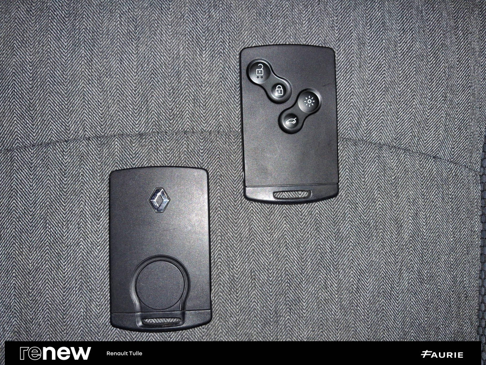 Acheter Renault Captur Captur dCi 90 EDC Intens 5p occasion dans les concessions du Groupe Faurie