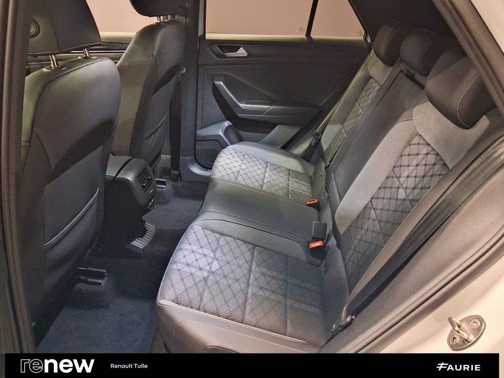 Acheter Volkswagen T-Roc T-Roc 1.5 TSI EVO 150 Start/Stop DSG7 R-Line 5p occasion dans les concessions du Groupe Faurie