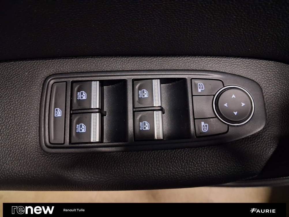 Acheter Renault Captur 2 Captur E-Tech 145 SL Rive Gauche 5p occasion dans les concessions du Groupe Faurie