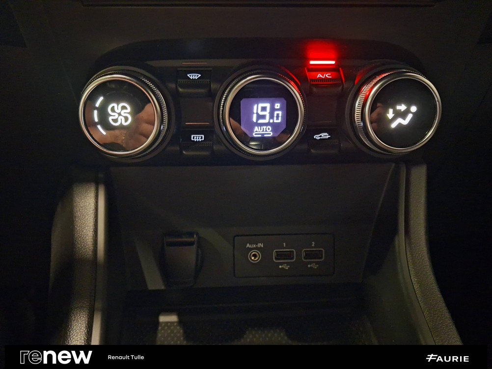 Acheter Renault Captur 2 Captur E-Tech 145 SL Rive Gauche 5p occasion dans les concessions du Groupe Faurie