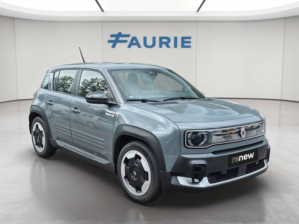 Acheter Renault Renault 4 Renault 4 E-Tech Electrique 120 ch autonomie urbaine Evolution 5p neuf dans les concessions du Groupe Faurie