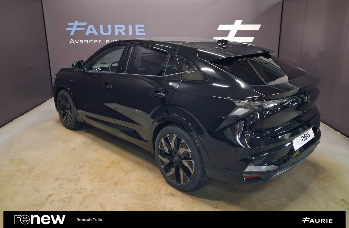 Acheter Renault Rafale Rafale E-Tech full hybrid 200 ch esprit Alpine 5p occasion dans les concessions du Groupe Faurie