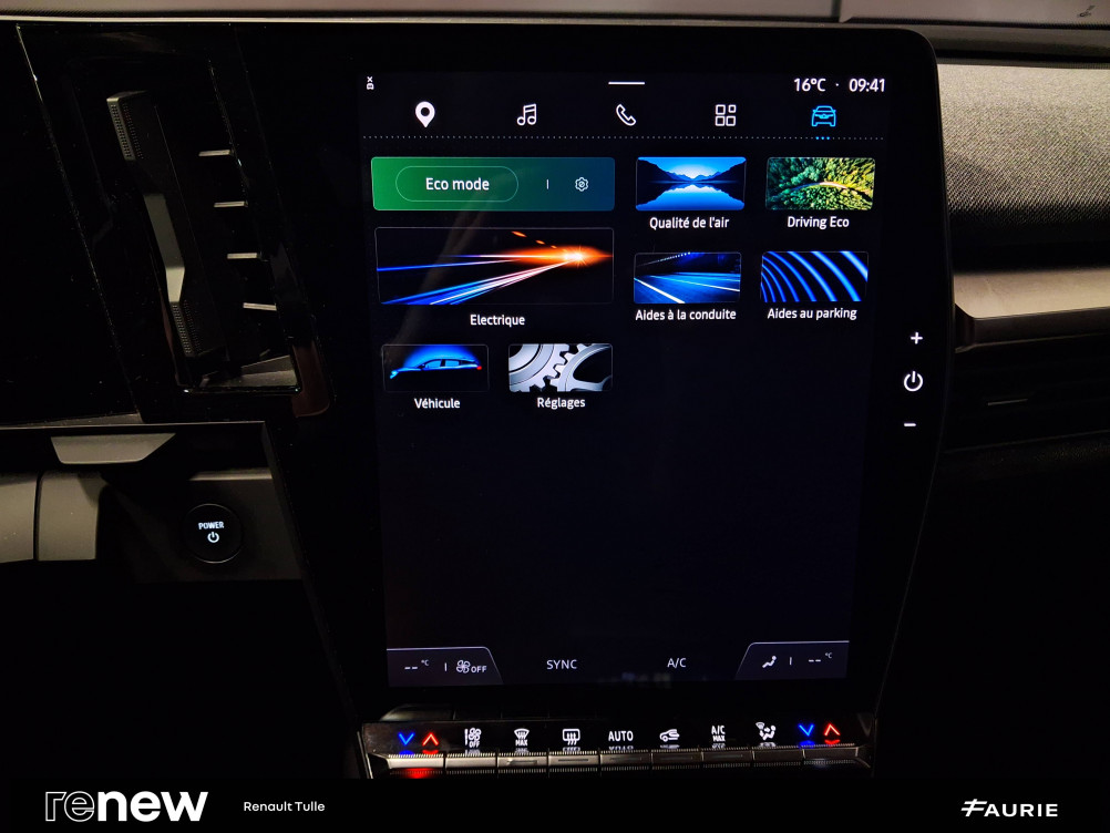 Acheter Renault Megane E-Tech Megane E-Tech EV60 220ch super charge Evolution 5p occasion dans les concessions du Groupe Faurie
