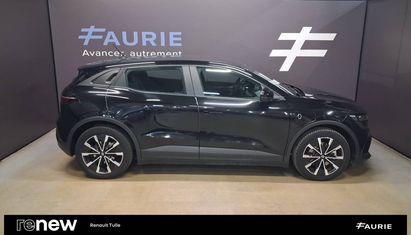 Acheter Renault Megane E-Tech Megane E-Tech EV60 220ch super charge Evolution 5p occasion dans les concessions du Groupe Faurie