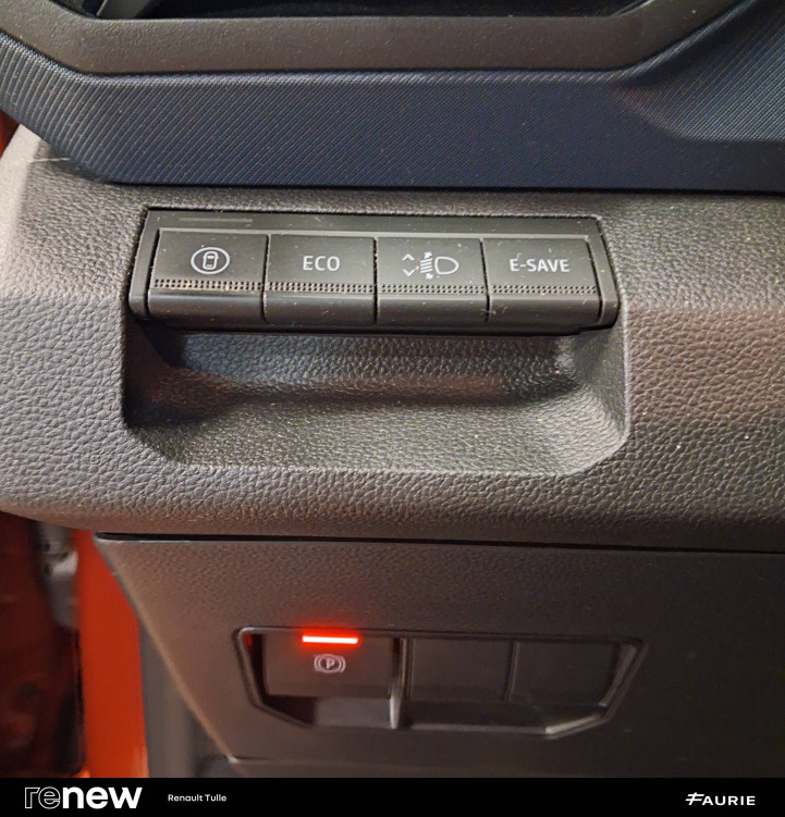 Acheter Dacia Duster Duster Hybrid 140 Journey 5p occasion dans les concessions du Groupe Faurie