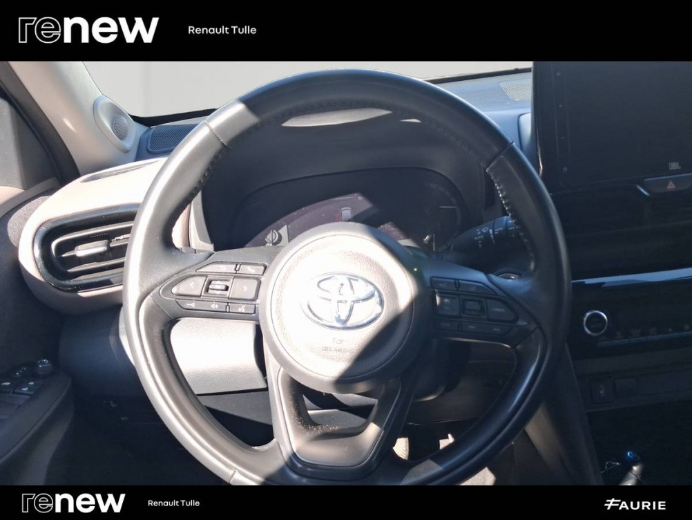 Acheter Toyota Yaris Cross Yaris Cross Hybride 116h 2WD Collection 5p occasion dans les concessions du Groupe Faurie