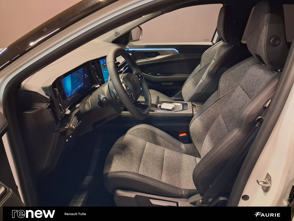 Acheter Renault Austral Austral full hybrid E-Tech 200 ch Techno 5p occasion dans les concessions du Groupe Faurie