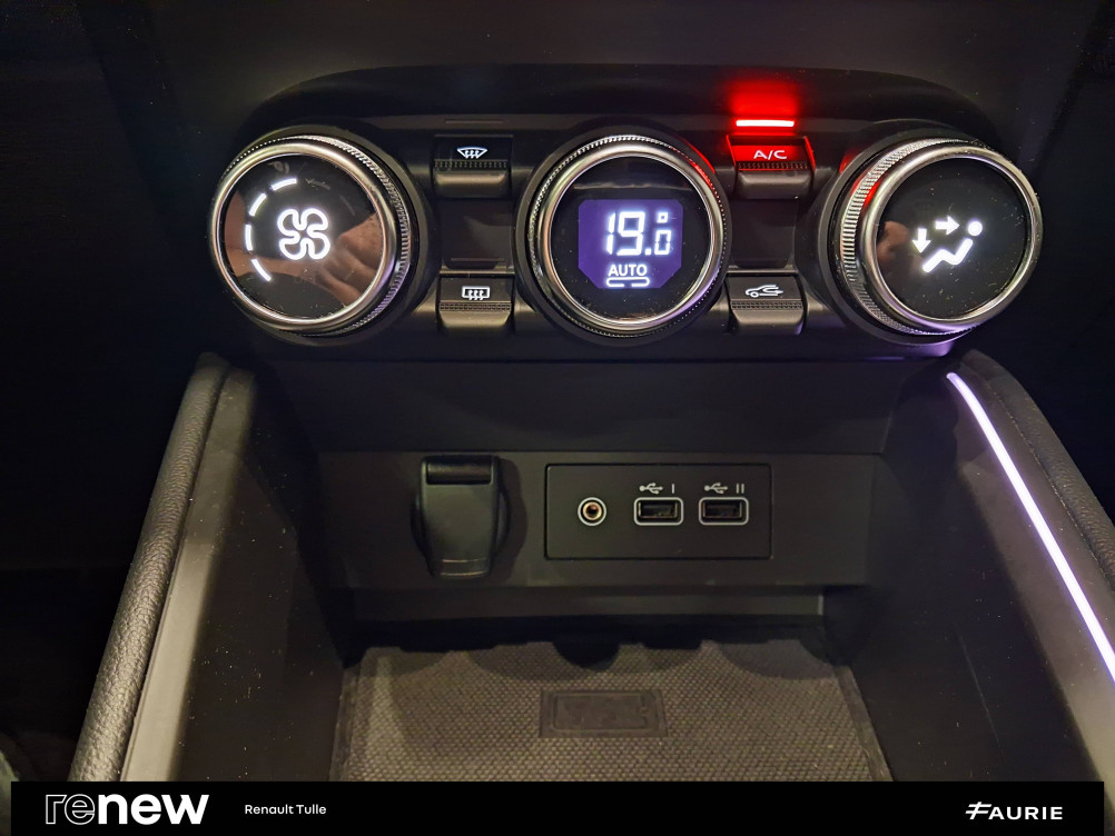 Acheter Renault Clio 5 Clio E-Tech full hybrid 145 ch GSR2 Esprit Alpine 5p occasion dans les concessions du Groupe Faurie
