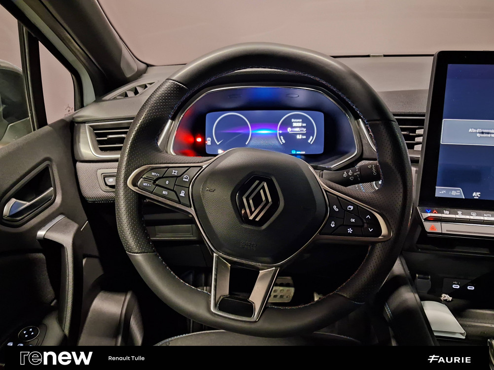 Acheter Renault Captur 2 Captur E-Tech full hybrid 145 ch esprit Alpine 5p occasion dans les concessions du Groupe Faurie
