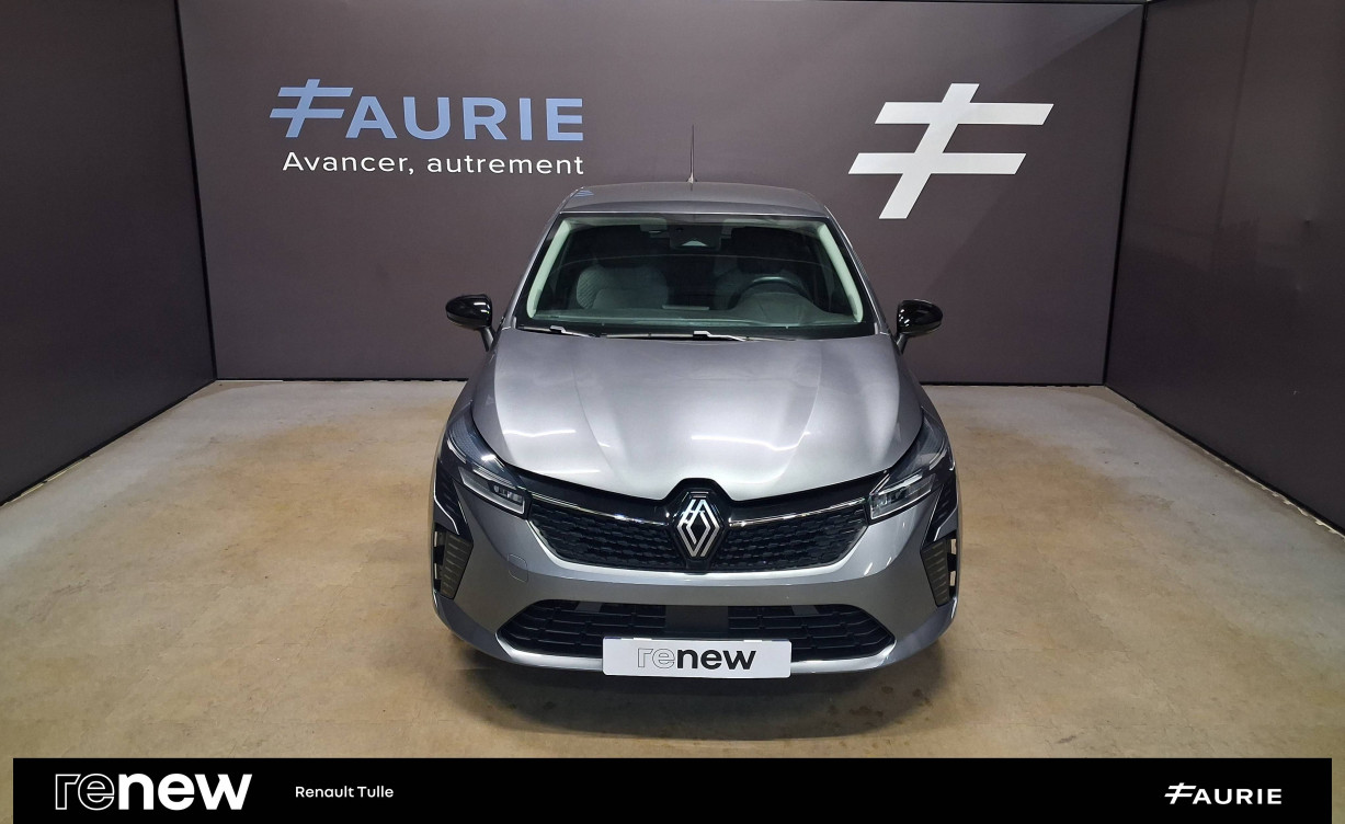 Acheter Renault Clio 5 Clio E-Tech full hybrid 145 Evolution 5p occasion dans les concessions du Groupe Faurie