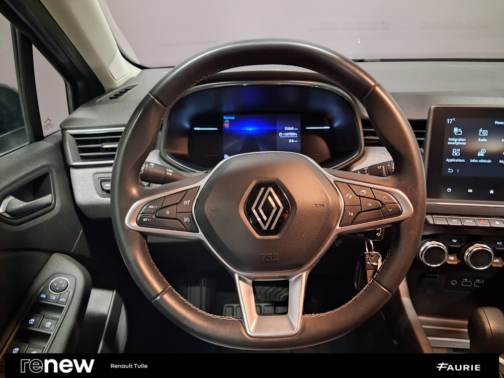 Acheter Renault Clio 5 Clio E-Tech full hybrid 145 Evolution 5p occasion dans les concessions du Groupe Faurie