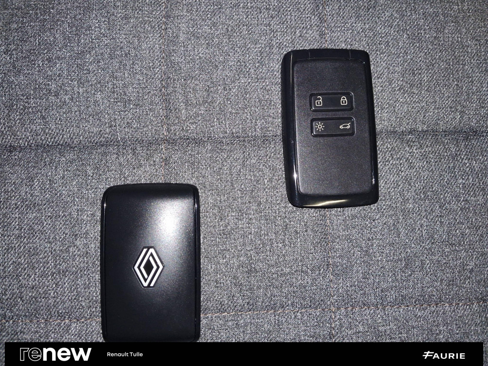 Acheter Renault Espace 6 Espace E-Tech full hybrid 200 GSR2 Techno 5p occasion dans les concessions du Groupe Faurie