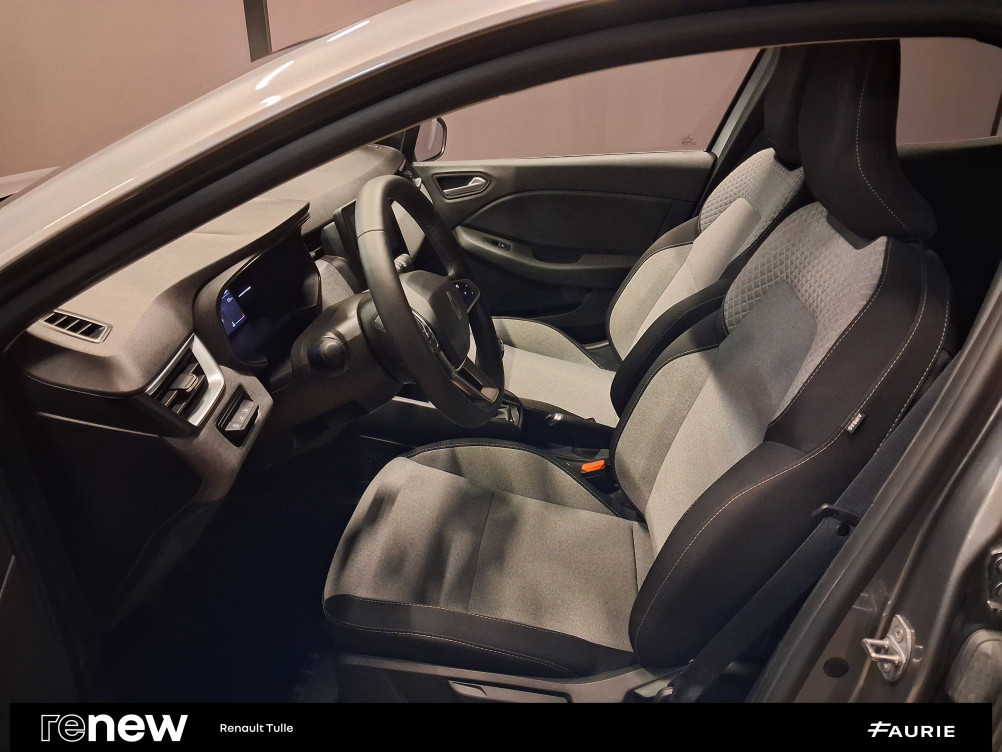 Acheter Renault Clio 5 Clio Blue dCi 100 ch GSR2 Evolution 5p occasion dans les concessions du Groupe Faurie