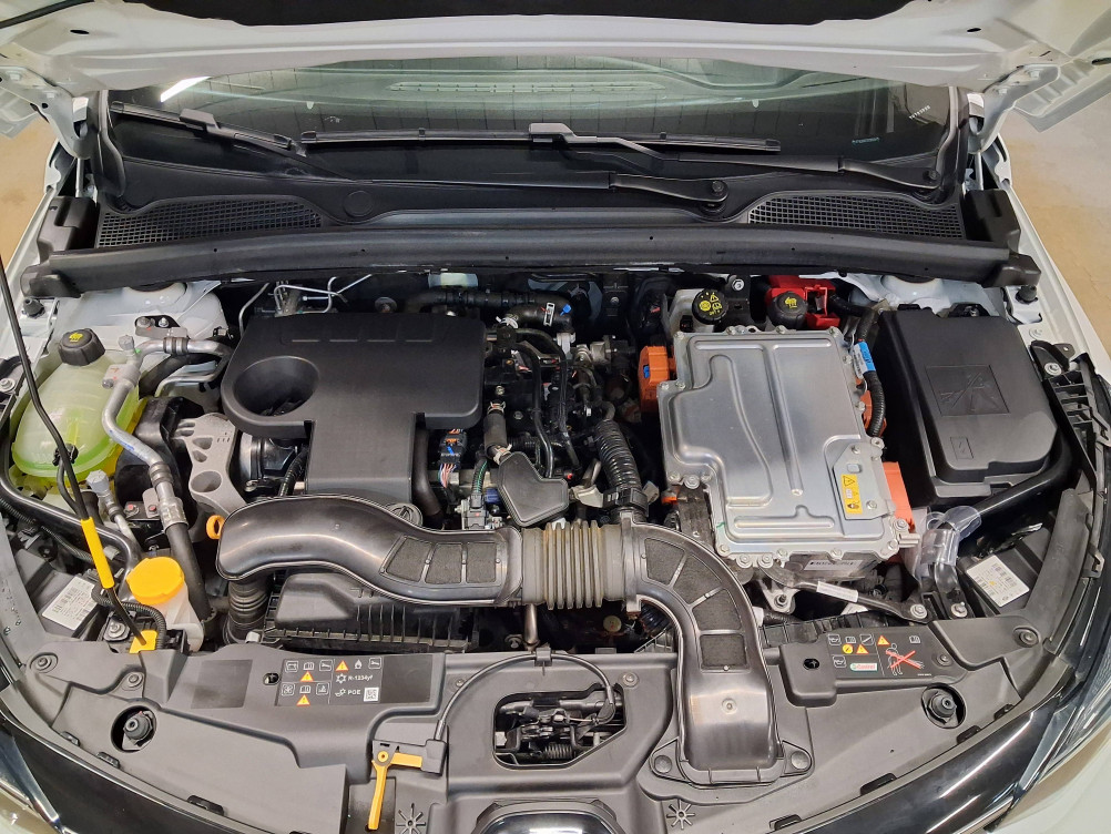 Acheter Renault Clio 5 Clio E-Tech hybride 145 Techno 5p occasion dans les concessions du Groupe Faurie