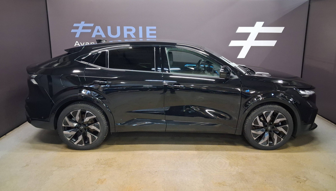 Acheter Renault Rafale Rafale E-Tech full hybrid 200 ch esprit Alpine 5p occasion dans les concessions du Groupe Faurie