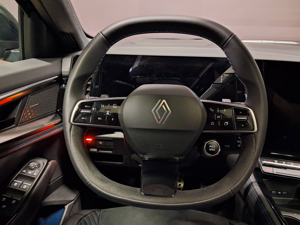 Acheter Renault Rafale Rafale E-Tech full hybrid 200 ch esprit Alpine 5p occasion dans les concessions du Groupe Faurie