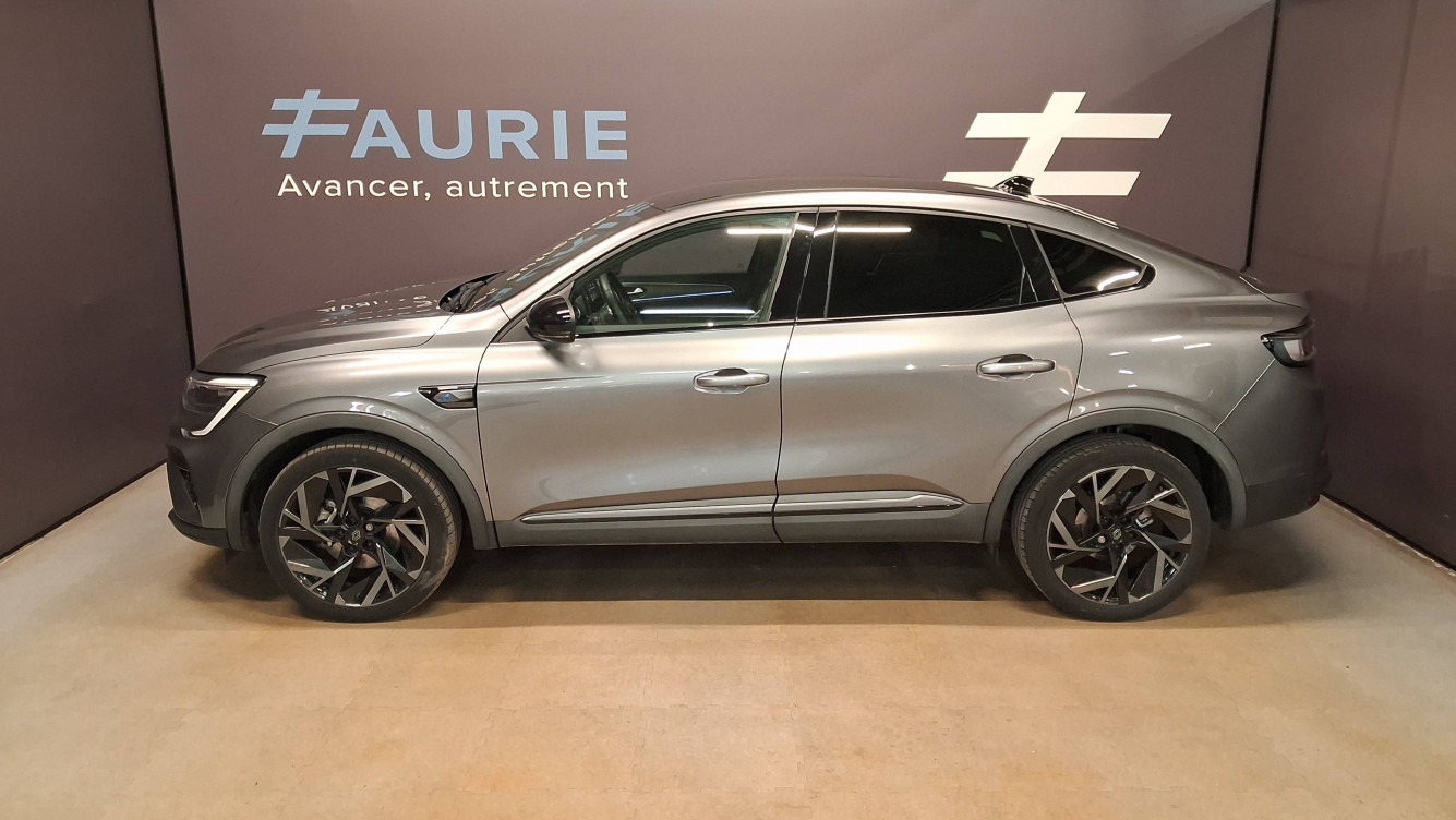Acheter Renault Arkana Arkana E-Tech 145 - 23 esprit Alpine 5p occasion dans les concessions du Groupe Faurie