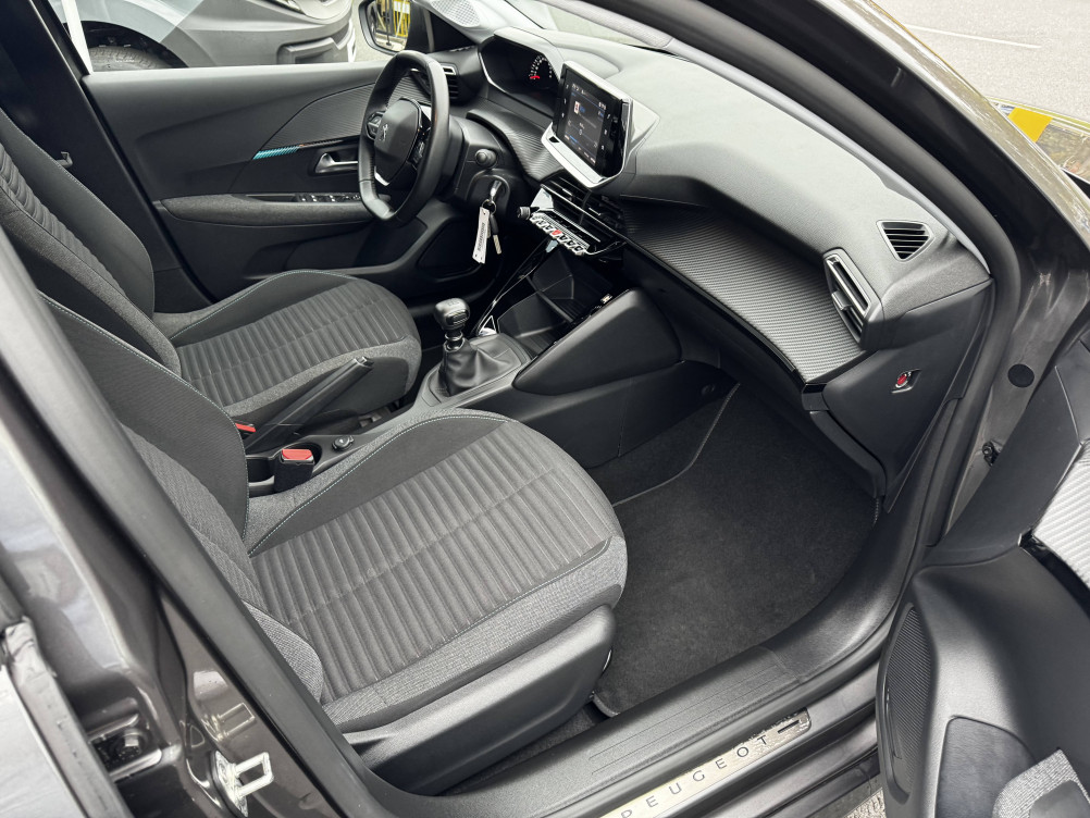 Acheter Peugeot 208 208 PureTech 100 S&S BVM6 Style 5p occasion dans les concessions du Groupe Faurie