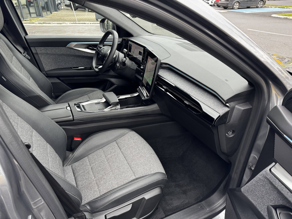 Acheter Renault Espace 6 Espace E-Tech hybrid 200 Techno 5p occasion dans les concessions du Groupe Faurie