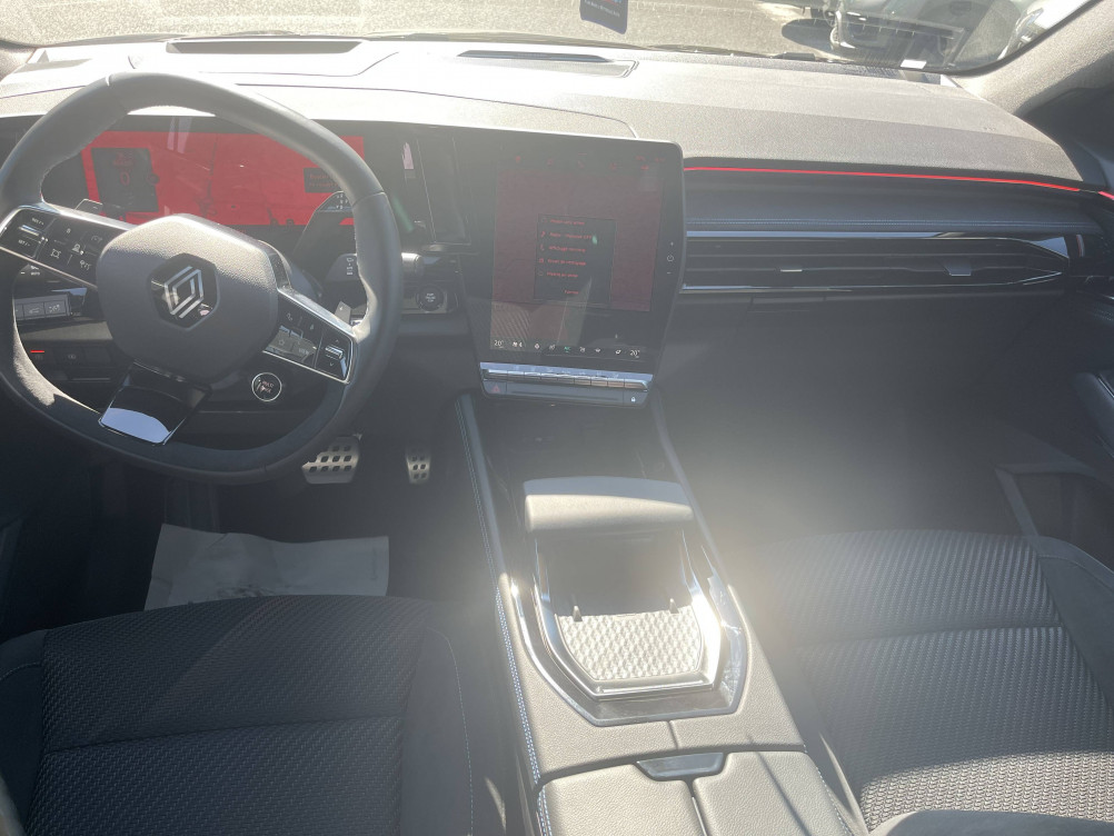 Acheter Renault Espace 6 Espace E-Tech hybrid 200 esprit Alpine 5p occasion dans les concessions du Groupe Faurie