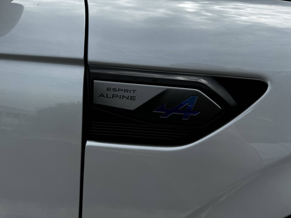 Acheter Renault Arkana Arkana E-Tech 145 - 23 esprit Alpine 5p occasion dans les concessions du Groupe Faurie
