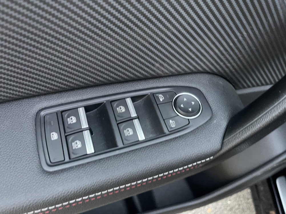 Acheter Renault Captur 2 Captur mild hybrid 160 EDC R.S. line 5p occasion dans les concessions du Groupe Faurie