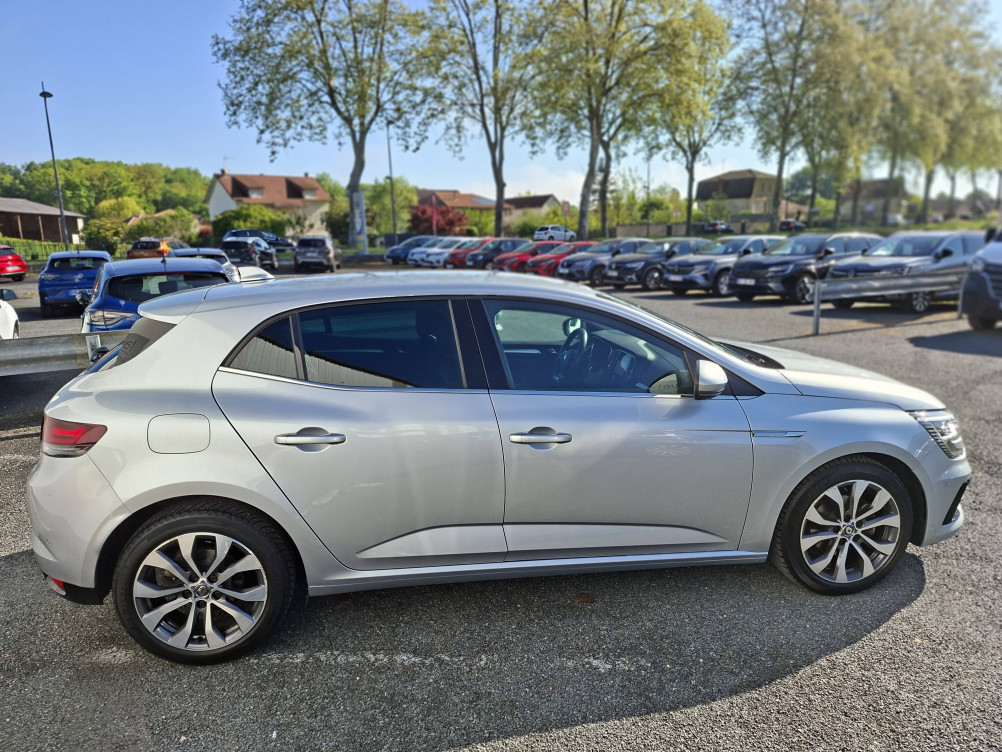 Acheter Renault Megane 4 Mégane IV Berline Blue dCi 115 - 20 Intens 5p occasion dans les concessions du Groupe Faurie