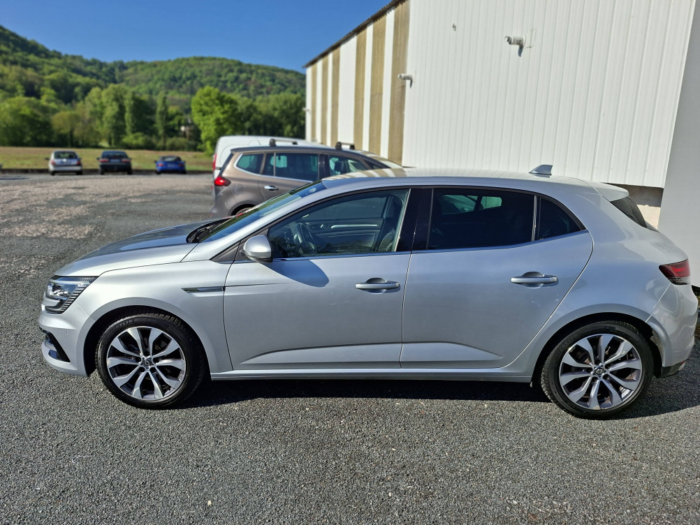 Acheter Renault Megane 4 Mégane IV Berline Blue dCi 115 - 20 Intens 5p occasion dans les concessions du Groupe Faurie