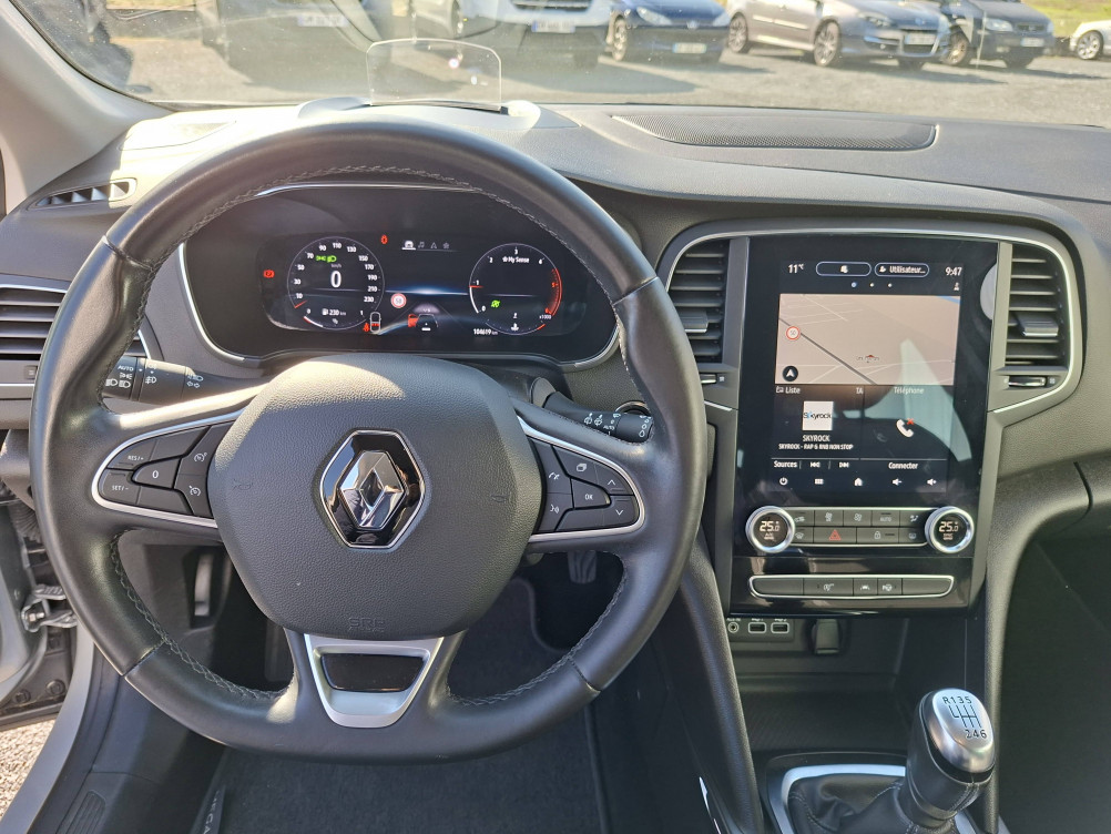 Acheter Renault Megane 4 Mégane IV Berline Blue dCi 115 - 20 Intens 5p occasion dans les concessions du Groupe Faurie