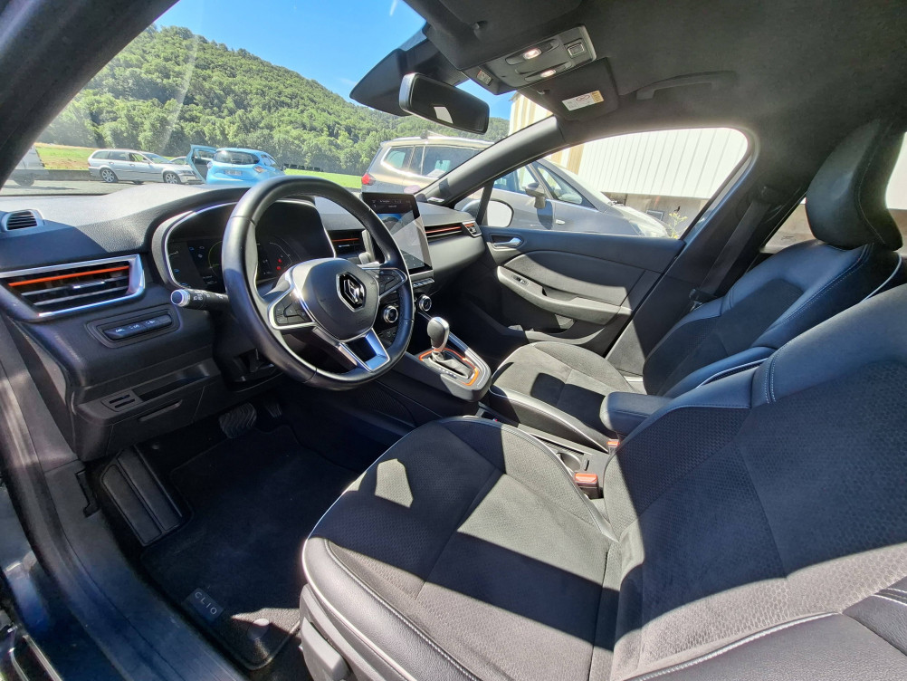Acheter Renault Clio 5 Clio E-Tech 140 Intens 5p occasion dans les concessions du Groupe Faurie
