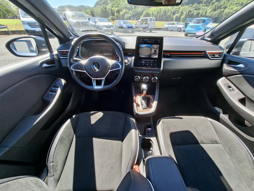 Acheter Renault Clio 5 Clio E-Tech 140 Intens 5p occasion dans les concessions du Groupe Faurie