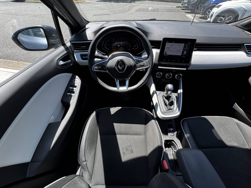 Acheter Renault Clio 5 Clio E-Tech 140 Intens 5p occasion dans les concessions du Groupe Faurie