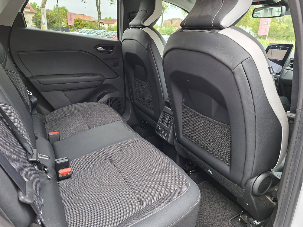 Acheter Renault Captur 2 Captur E-Tech Plug-in 160 Intens 5p occasion dans les concessions du Groupe Faurie