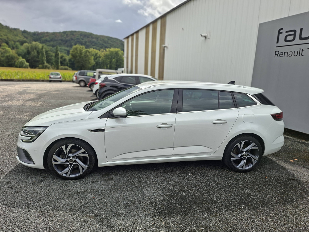 Acheter Renault Megane 4 Mégane IV Estate E-TECH Plug-In Hybride 160 R.S. Line 5p occasion dans les concessions du Groupe Faurie