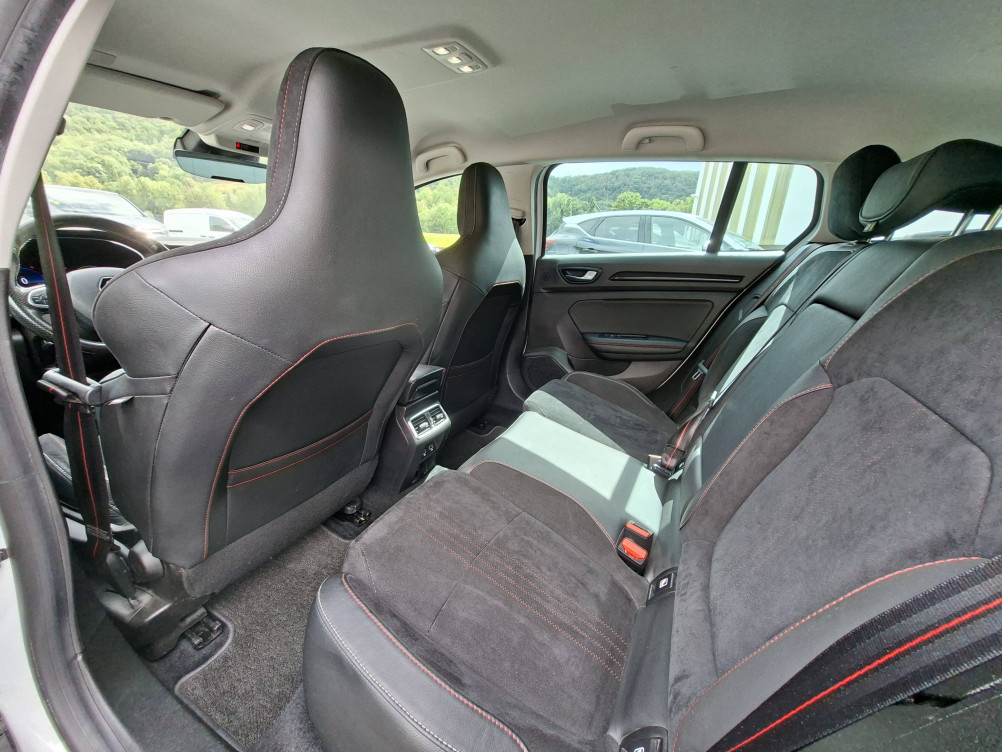 Acheter Renault Megane 4 Mégane IV Estate E-TECH Plug-In Hybride 160 R.S. Line 5p occasion dans les concessions du Groupe Faurie