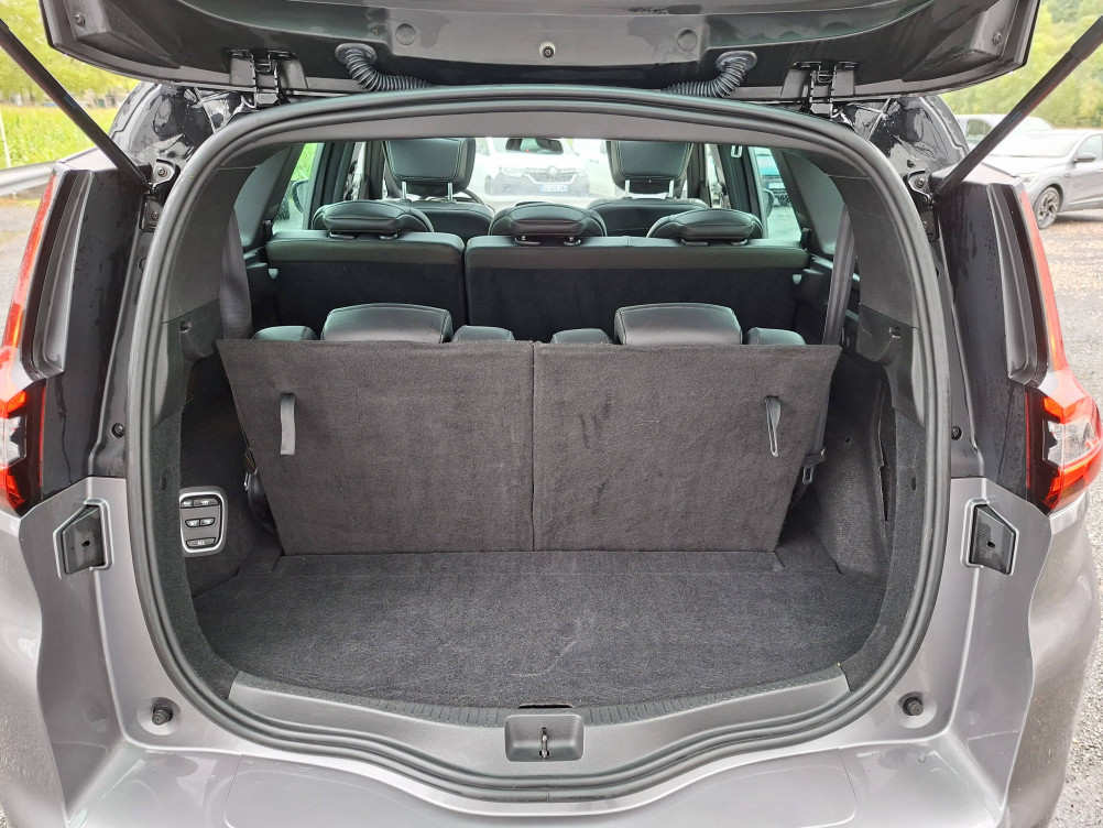 Acheter Renault Grand Scenic 4 Grand Scenic TCe 140 EDC Techno 5p occasion dans les concessions du Groupe Faurie