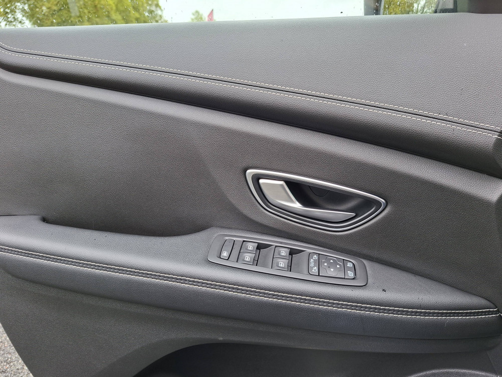 Acheter Renault Grand Scenic 4 Grand Scenic TCe 140 EDC Techno 5p occasion dans les concessions du Groupe Faurie