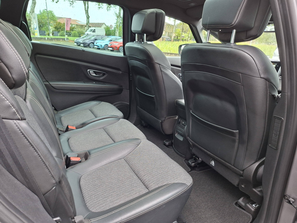 Acheter Renault Grand Scenic 4 Grand Scenic TCe 140 EDC Techno 5p occasion dans les concessions du Groupe Faurie