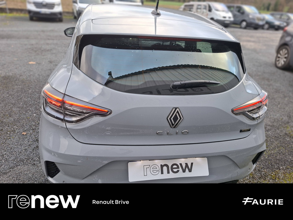 Acheter Renault Clio 5 Clio E-Tech full hybrid 145 ch GSR2 Evolution 5p occasion dans les concessions du Groupe Faurie