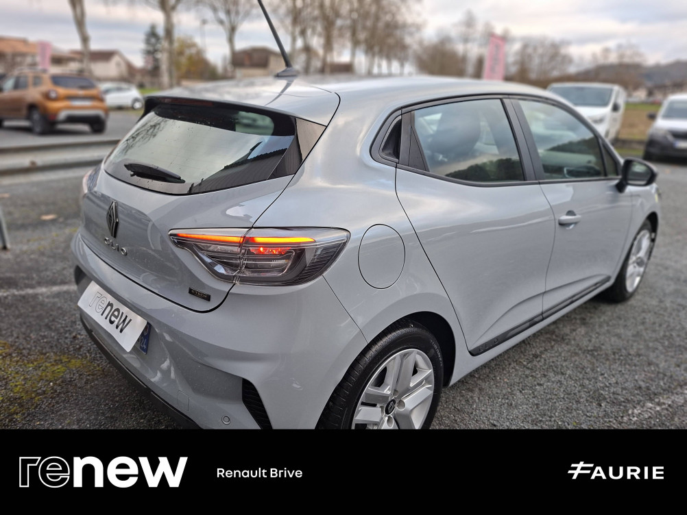 Acheter Renault Clio 5 Clio E-Tech full hybrid 145 ch GSR2 Evolution 5p occasion dans les concessions du Groupe Faurie