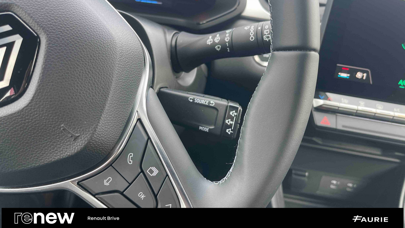 Acheter Renault Captur 2 Captur E-Tech full hybrid 145 ch Evolution 5p occasion dans les concessions du Groupe Faurie