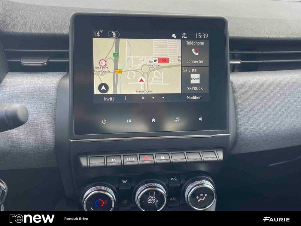 Acheter Renault Clio 5 Clio E-Tech full hybrid 145 ch GSR2 Evolution 5p occasion dans les concessions du Groupe Faurie