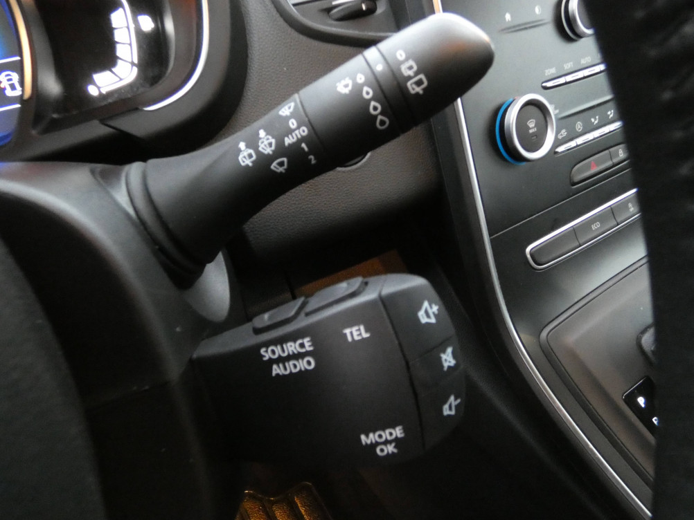 Acheter Renault Scenic 4 Scenic dCi 110 Energy EDC Business 5p occasion dans les concessions du Groupe Faurie