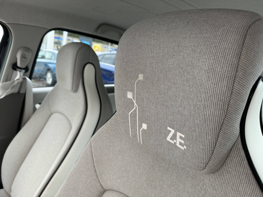 Acheter Renault Zoé Zoe Zen Charge Rapide 5p occasion dans les concessions du Groupe Faurie