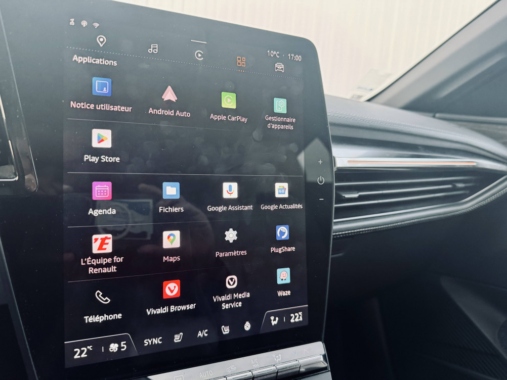 Acheter Renault Megane E-Tech Megane E-Tech EV60 220 ch super charge Iconic 5p occasion dans les concessions du Groupe Faurie